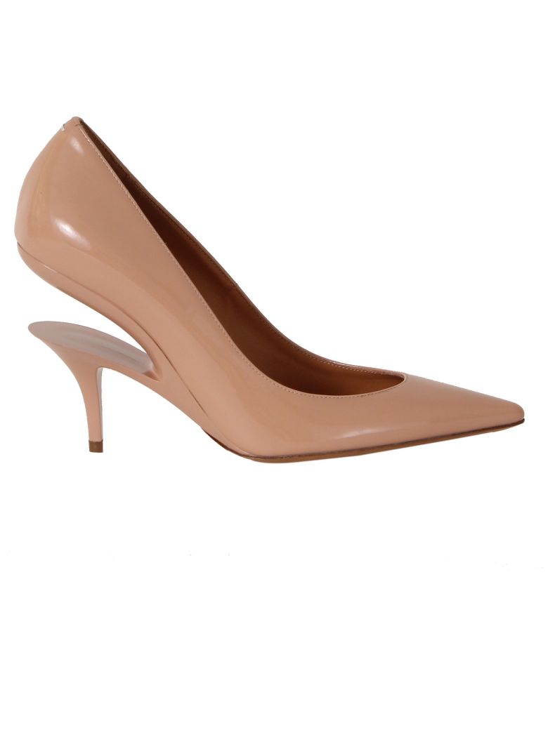 Nude Pumps